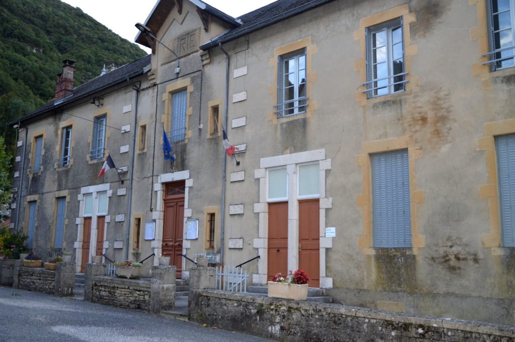 Cheignieu la Balme mairie ballad et vous
