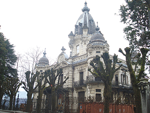 Château la Roche du Roi ballad et vous