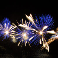 Feu d’artifice première page ballad et vous